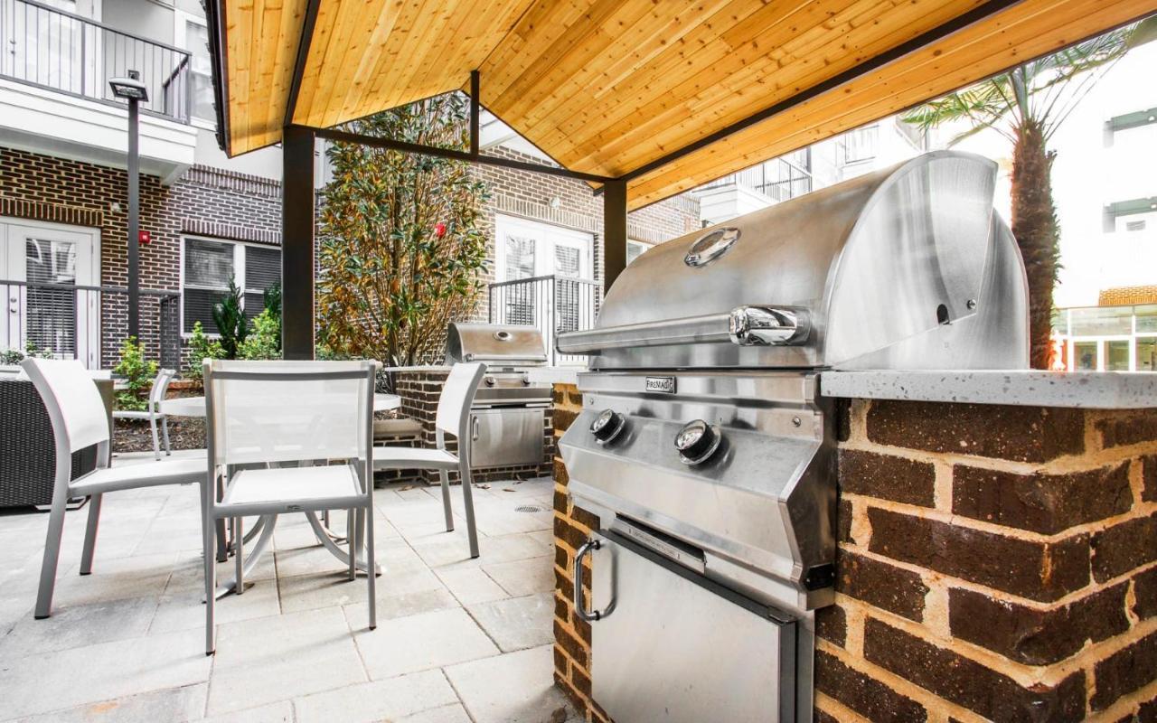 Premium Apartments And Studios At Midtown 205 In Charlotte Exterior foto